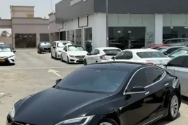 2017, Tesla, Model S, Oman