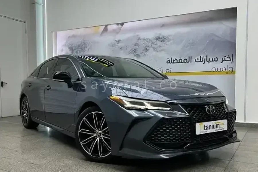 2019, Toyota, Avalon, Oman